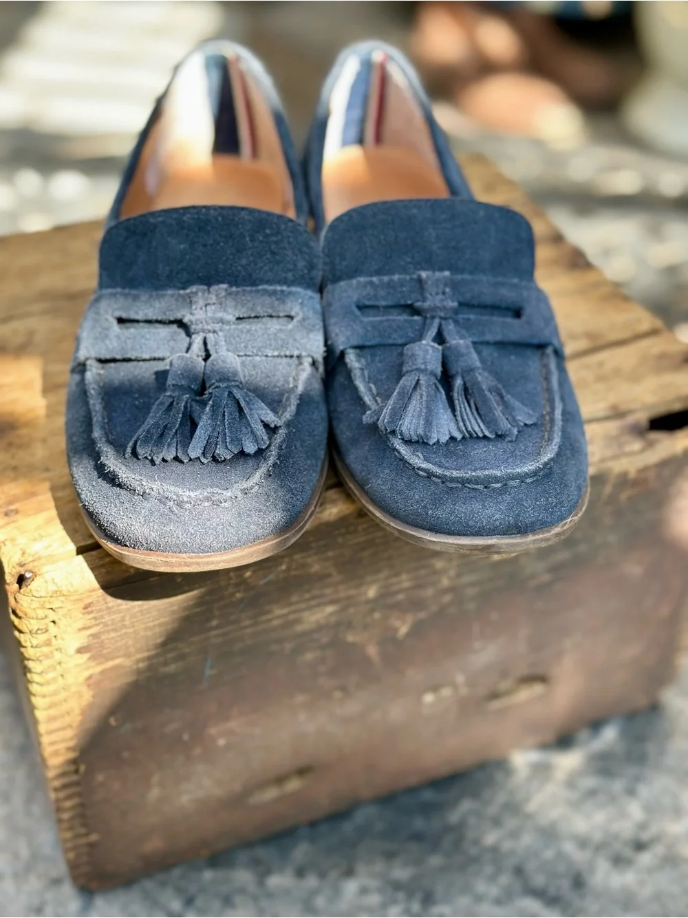 Tommy Hilfiger Navy Suede Tassel Loafers Womens Size 6.5